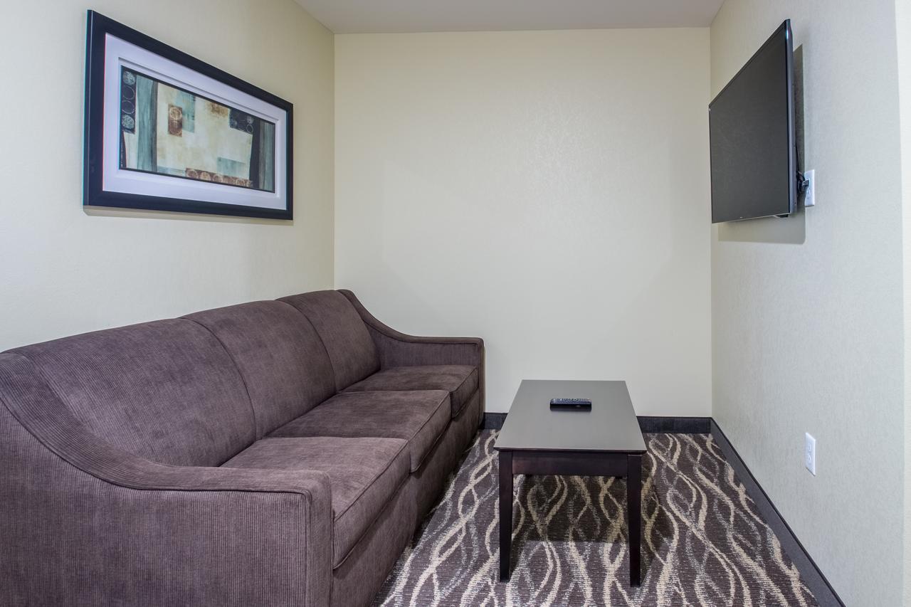 Cobblestone Inn & Suites - St Marys St. Marys 外观 照片