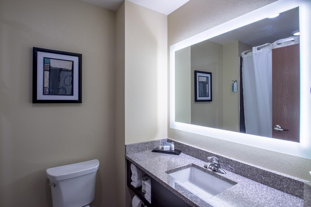 Cobblestone Inn & Suites - St Marys St. Marys 外观 照片