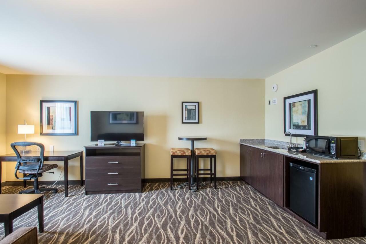 Cobblestone Inn & Suites - St Marys St. Marys 外观 照片